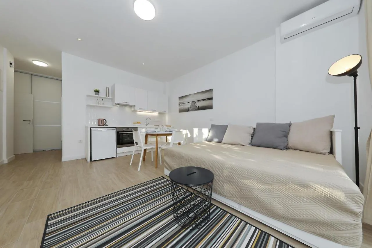 Idassa Bridge Apartments Zadar