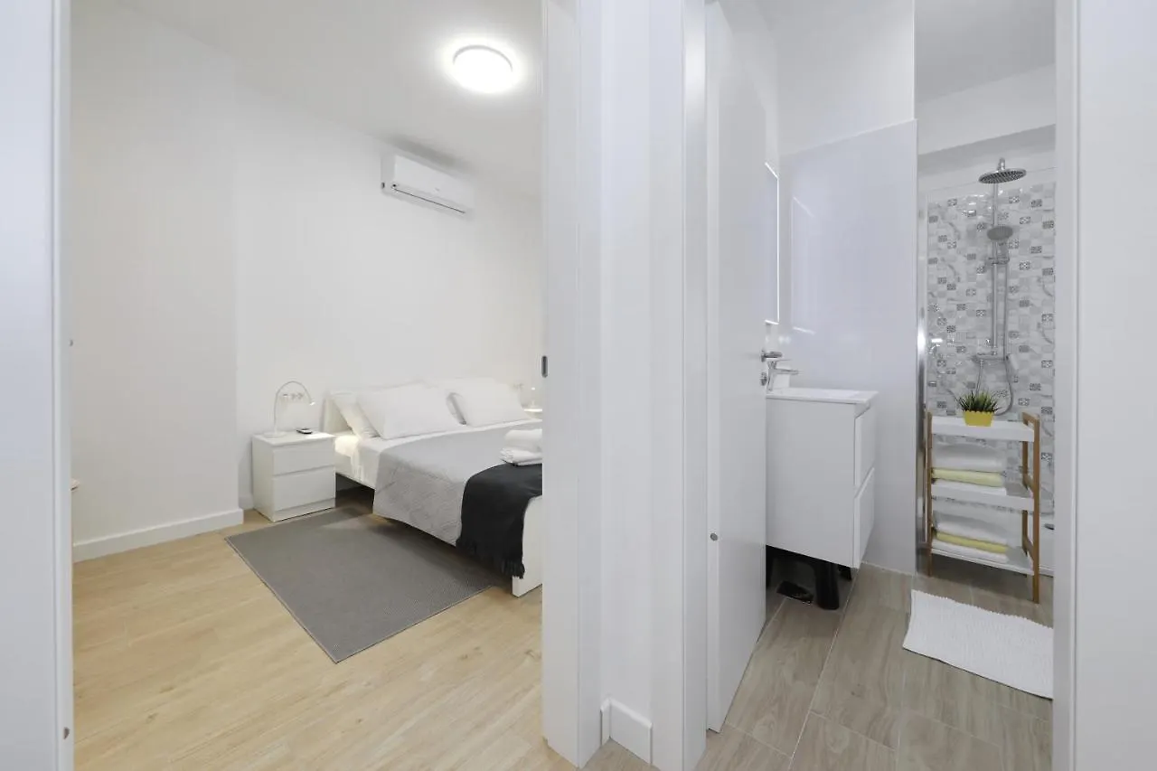 Idassa Bridge Apartments Zadar